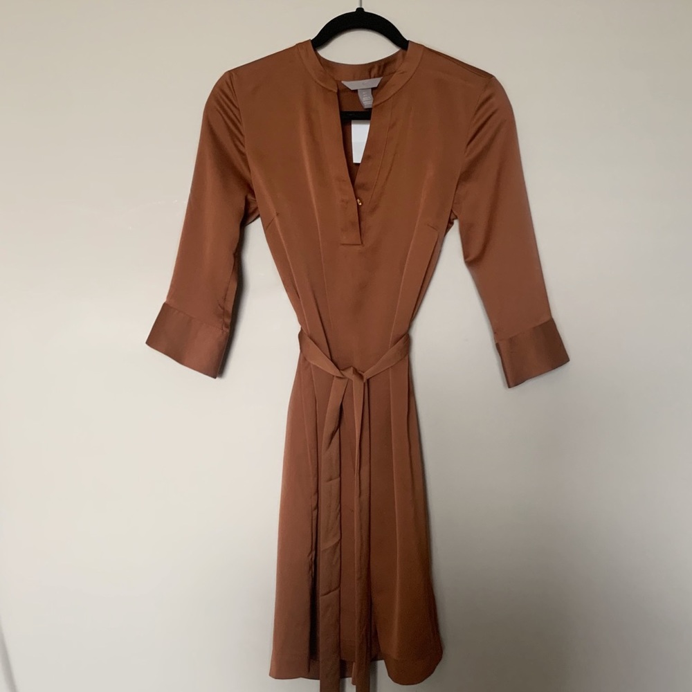 H&M Tie-belt Satin Dress